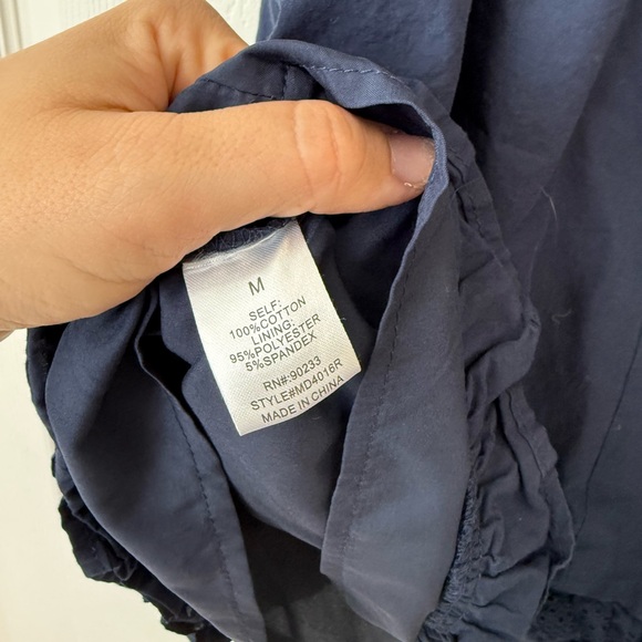 Beverly and Beck PAC SUN
Ruby Ruffle Bow Navy Blue Mini
Dress Size Medium nwot - Picture 6 of 6